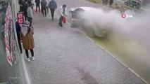 Nevşehir’de araç alev alev yandı.. Araçtakiler kendilerini böyle dışarı attı