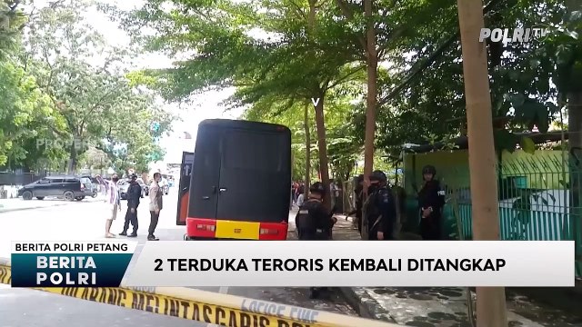 DENSUS 88 POLRI TANGKAP 2 TERDUGA TERORIS DI JAWA TIMUR