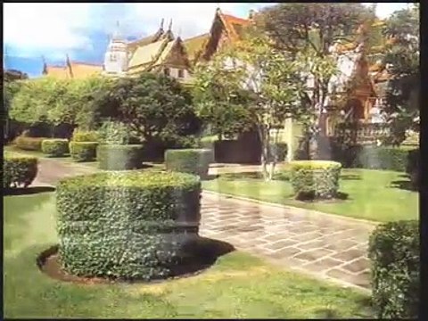 สารคดีเฉลิมพระเกียรติ เจ้าฟ้าเพชรรัตนฯ (2555) - ตอนที่ 1 พุทธชาต หอมเย็นใจใสสะอาด