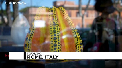 Pastry chef turns Easter Eggs into art