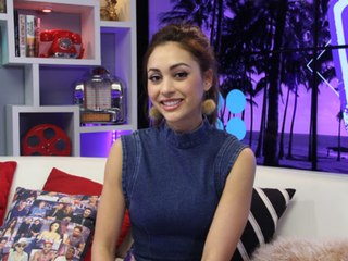"The 100" Star Lindsey Morgan Talks Playing Raven & Gets a Back Massage