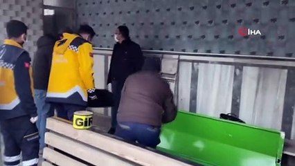 Cami tuvaletinde şüpheli ölüm