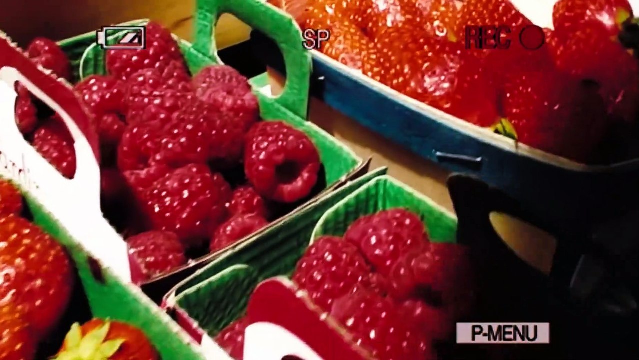 Incredible Street Performers! | Mr Bean's Holiday | Mr Bean Funny