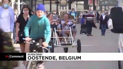 Rekordtemperaturen im März in Belgien ziehen Tausende an den Strand