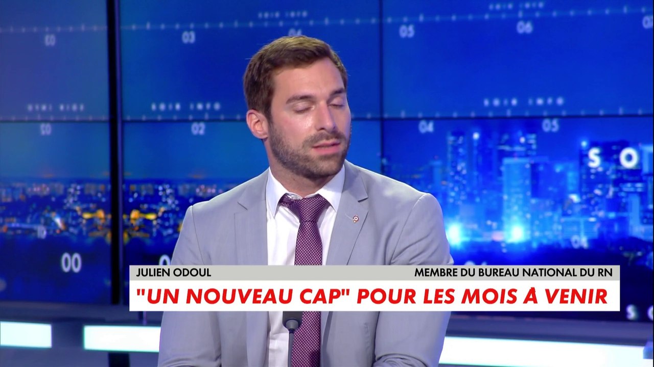 Julien Odoul : «Emmanuel Macron continue son film»
