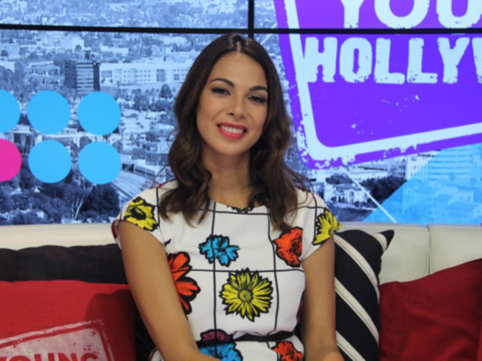 What "Tyrant" Star Moran Atias Googles & Binge-Watches