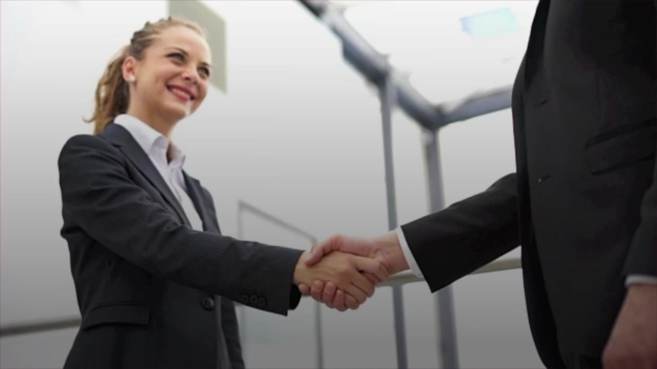 New Job? Here Are 3 Ways to Ruin Your Chances of Making a Good First Impression