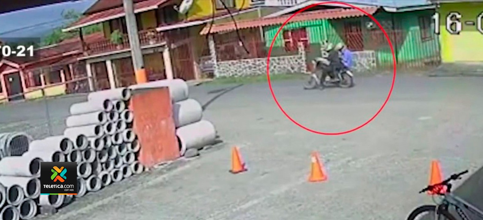 tn7-OIJ-de-Batán-busca-a-dos-sospechosos-de-asesinar-a-hombre-dentro-de-comercio-310321
