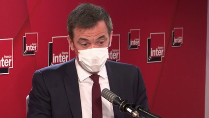 Réunions familiales de Pâques : "Ne pas prendre de risque pour soi et pour les autres" (Olivier Véran)