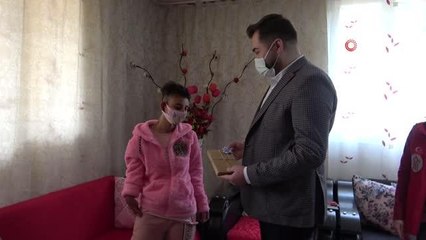 Engelleri aşan kitap sevgisi