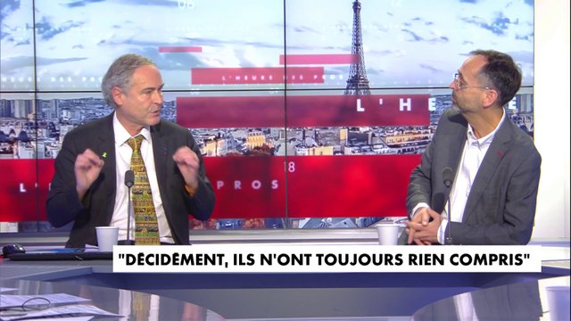 Pr. Christian Perronne : «Les techniques de vaccins utilisées aujourd'hui sont des techniques qui n'ont jamais été utilisées chez l'homme jusqu'à présent»