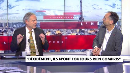 Pr. Christian Perronne : «Les techniques de vaccins utilisées aujourd'hui sont des techniques qui n'ont jamais été utilisées chez l'homme jusqu'à présent»