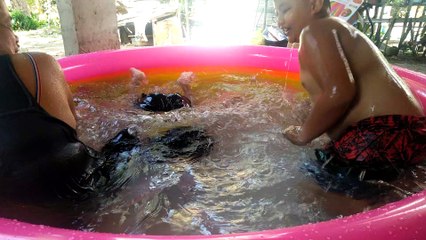 Swimming in the holy week