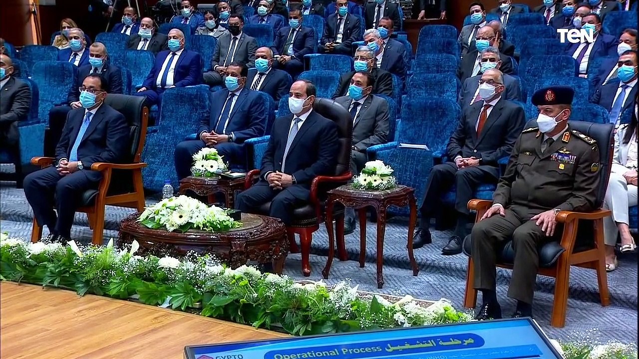 الرئيس السيسى يفتتح مدينة الدواء المصرية فى منط...
