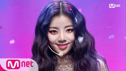 보랏빛 신인 ′퍼플키스(PURPLE KISS)′의 ′Ponzona′ 무대