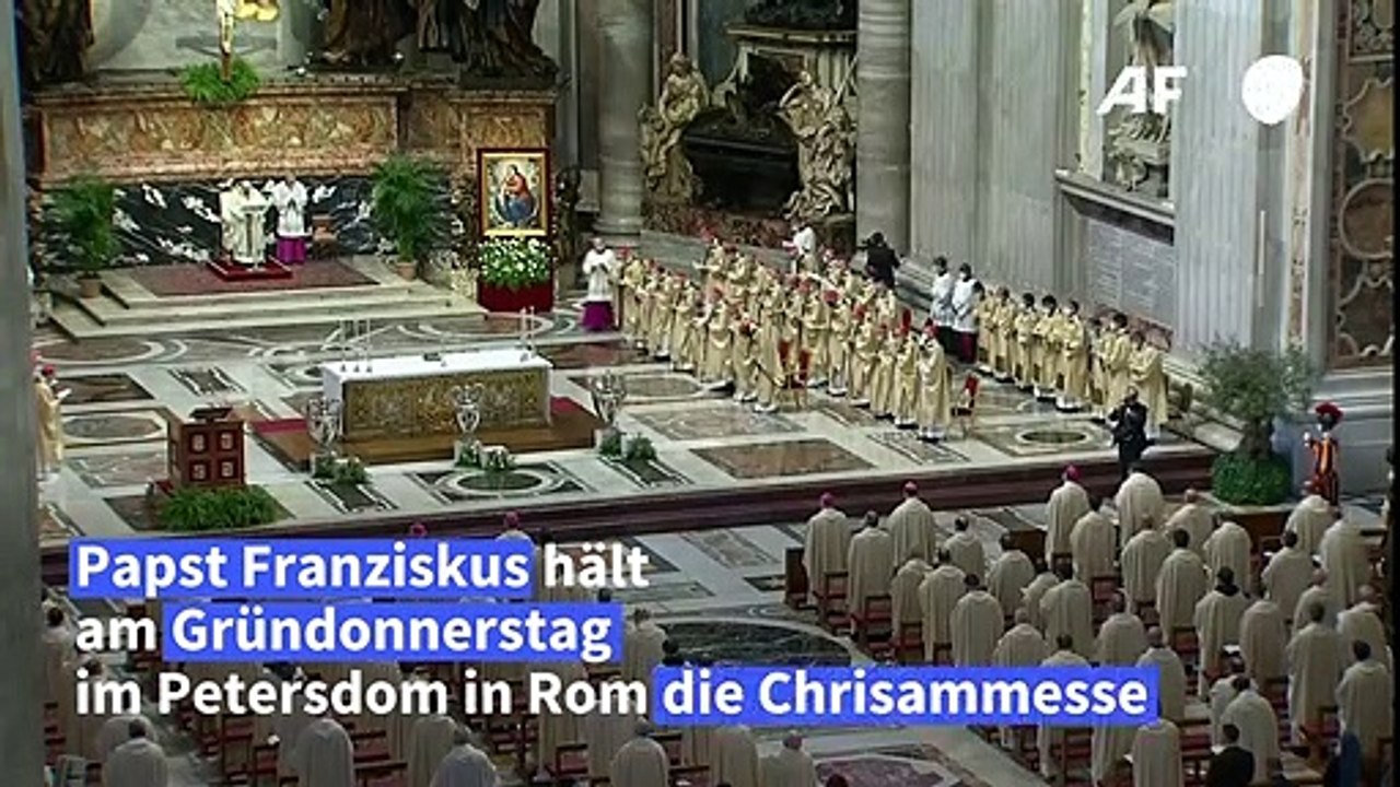 Papst hält gründonnerstags-messe im petersdom