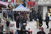 Samsun'da vaka artışına rağmen, cadde ve sokaklar yine kalabalık