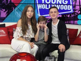 Maddie Ziegler, Jacob Tremblay, & Jaeden Lieberher Play Jinx