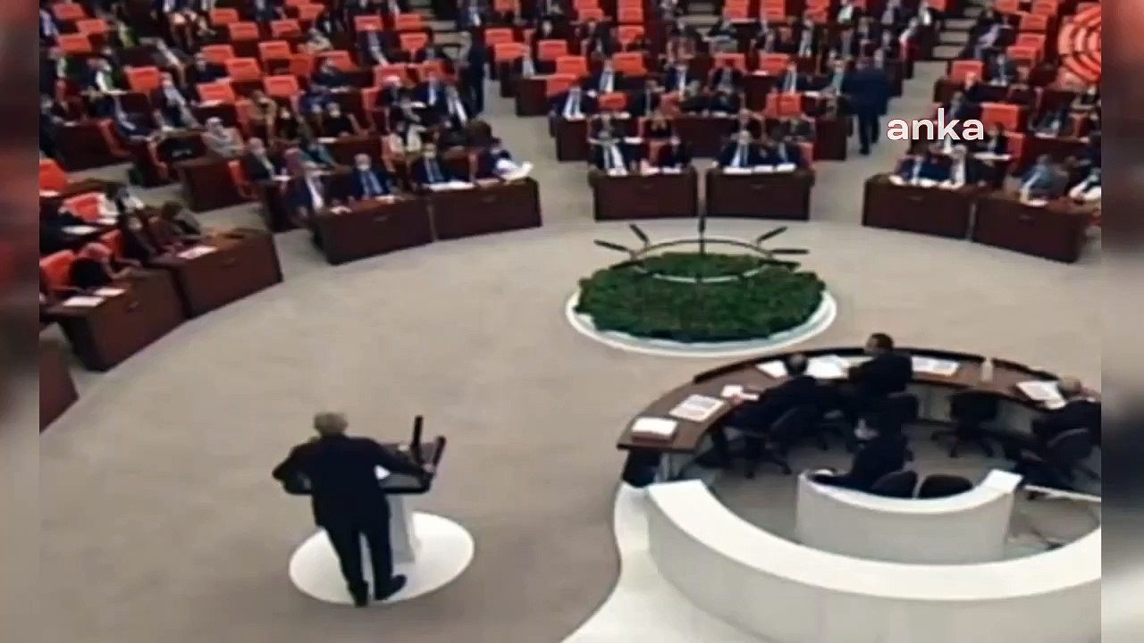 İYİ Parti'den AKP'ye: "Sizleri o sıcak koltuklarınızdan kaldırıp TBMM’nin çatısı altında buluşturduk ya Ohh… Ohh…"