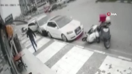 Kaza yapıp pastaneye böyle girdi: 1 yaralı