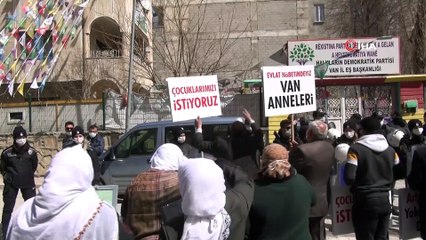 HDP'li kadının Vanlı annelere gülmesine büyük tepki