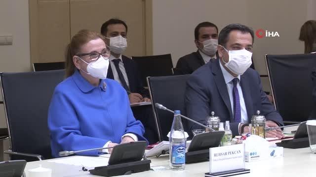 Son dakika... - Ticaret Bakanı Pekcan, Azerbaycan'da- Ticaret Bakanı Ruhsar Pekcan: - Tek pazar ilkesi doğrultusunda, Türkiye ile Azerbaycan arasında Serbest...