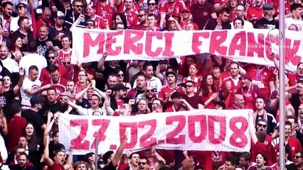 Les Adieux du football/Emotional Farewells in Football
