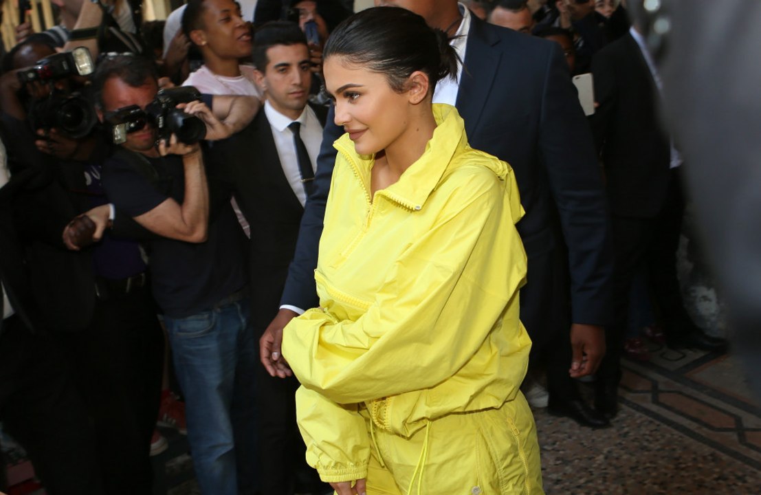Kylie Jenner: Großzügige Spende für neue Krankenhaus-Lounge für jugendliche Krebspatienten