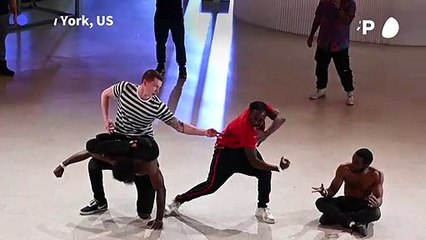 New York's Guggenheim Museum hosts pop-up hip hop performance