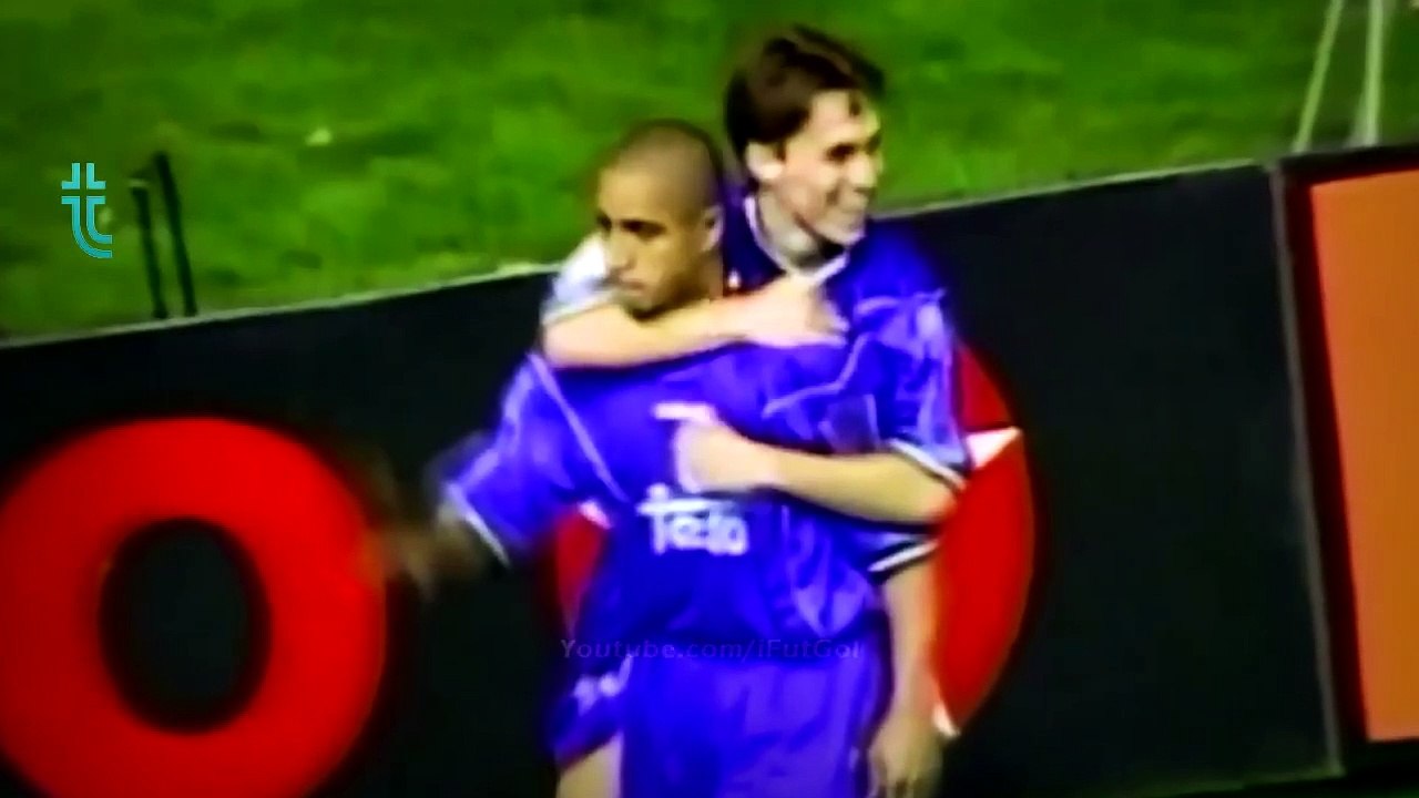 8 Gols de Roberto Carlos que  chocou  o Mundo Inteiro