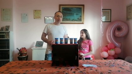 Indovina lo slime (Guess The Color Slime Challenge)