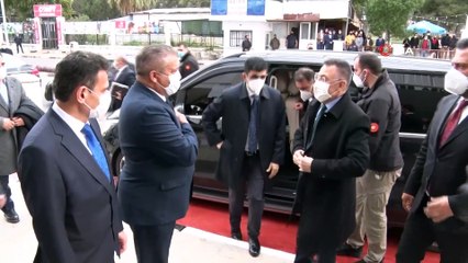 - Cumhurbaşkanı Yardımcısı Oktay, Gazimağusa Belediyesini ziyaret etti