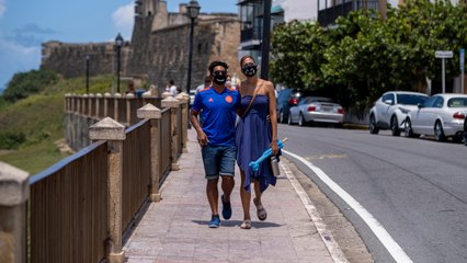 Puerto Rico Imposes $100 Fines for Tourists Who Violate Face Mask Rules