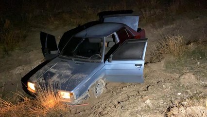 Polisin dur ihtarına uymadı tarlaya uçtu