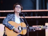 K-Pop Star Roy Kim Wants To Collab With John Mayer