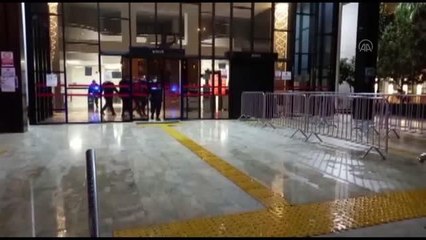 Genç kadına araç içinde dayak iddiasına tutuklama