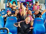 JoJo Siwa Plays Tour Guide On Young Hollywood Tour Bus