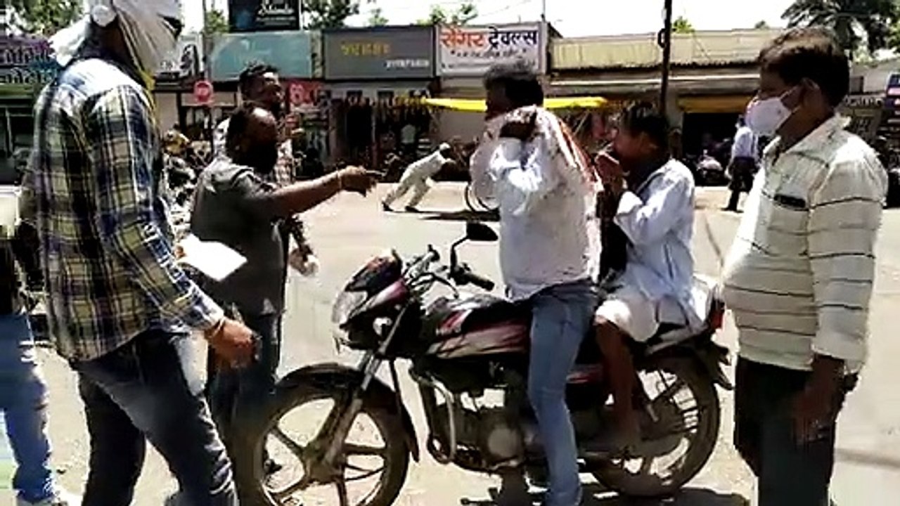 नगरपालिका ने बिना मास्क वालों पर की कार्रवाई, स...