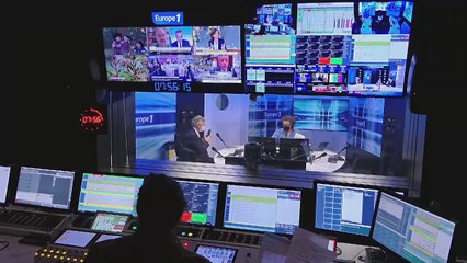 Jean Castex : "Prenez un stylo et une aspirine !" (Canteloup)