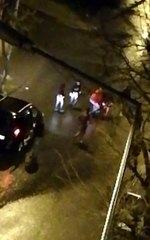 Sevgilisi ile tartışan 15 yaşındaki kız, kendini 3. kattan asfalta bıraktı