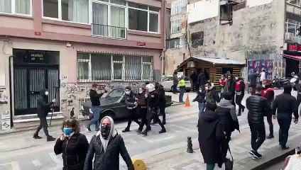 Boğaziçi Üniversitesi eylemlerinde öğrencilere polisten sert müdahale!