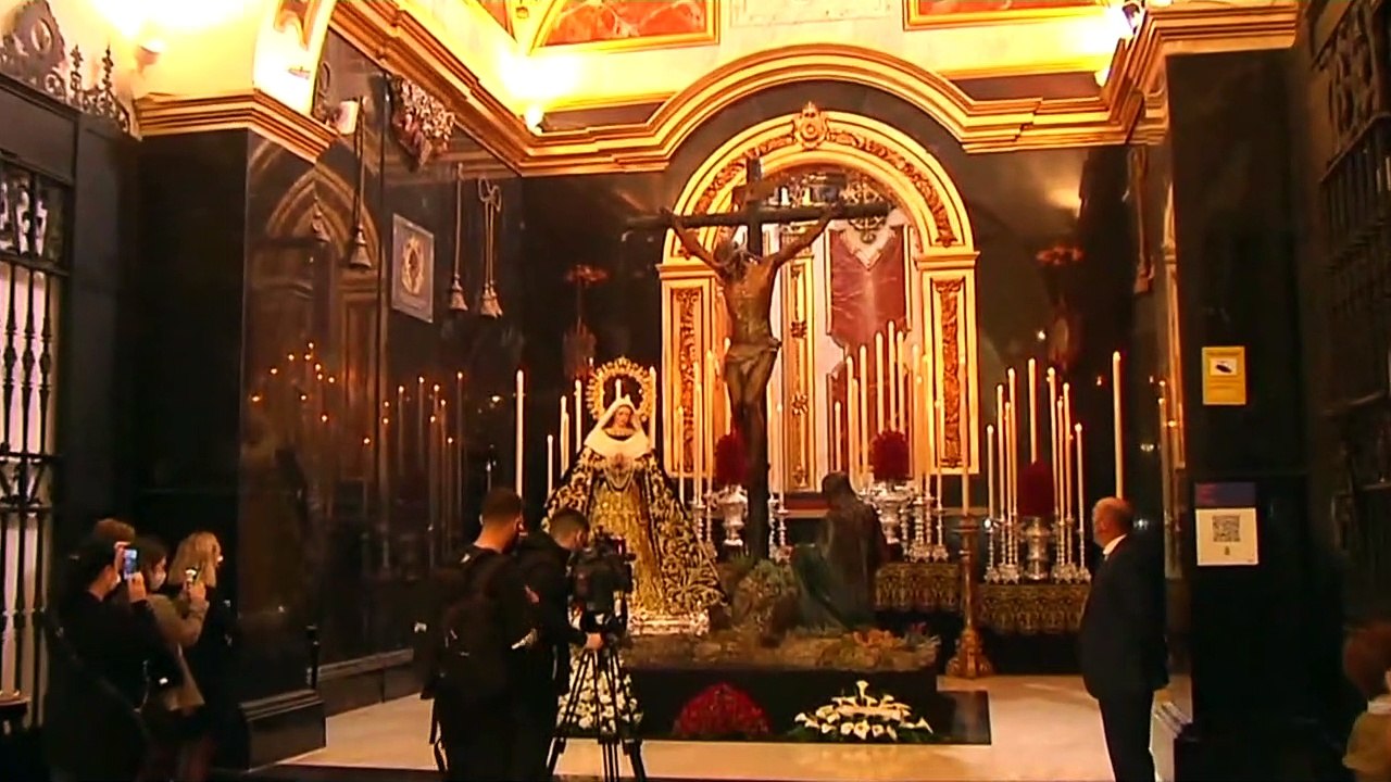 Ostern im Corona-Modus: Gut besuchte Kreuzfahrtschiffe, leere Kirchen