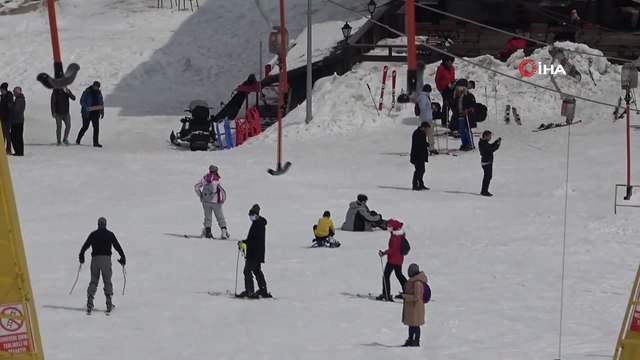Korona Virüs Tablosu Kırmızıya Döndü, Uludağ'da Pistler Boş Kaldı