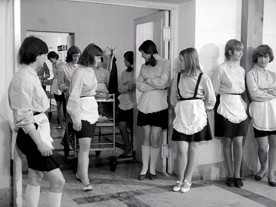 La muchacha (1968) - Clip