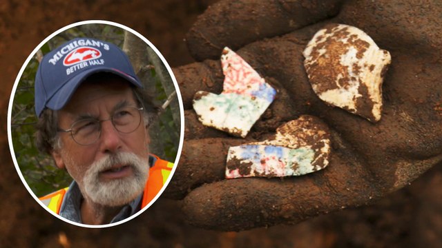 History|252938|1880874563961|The Curse of Oak Island|Stunning Hand-Painted Artifacts Found|S8|E21