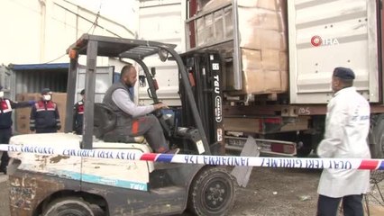 Konteyner içinde yakalanan 91 düzensiz göçmen karakola götürüldü