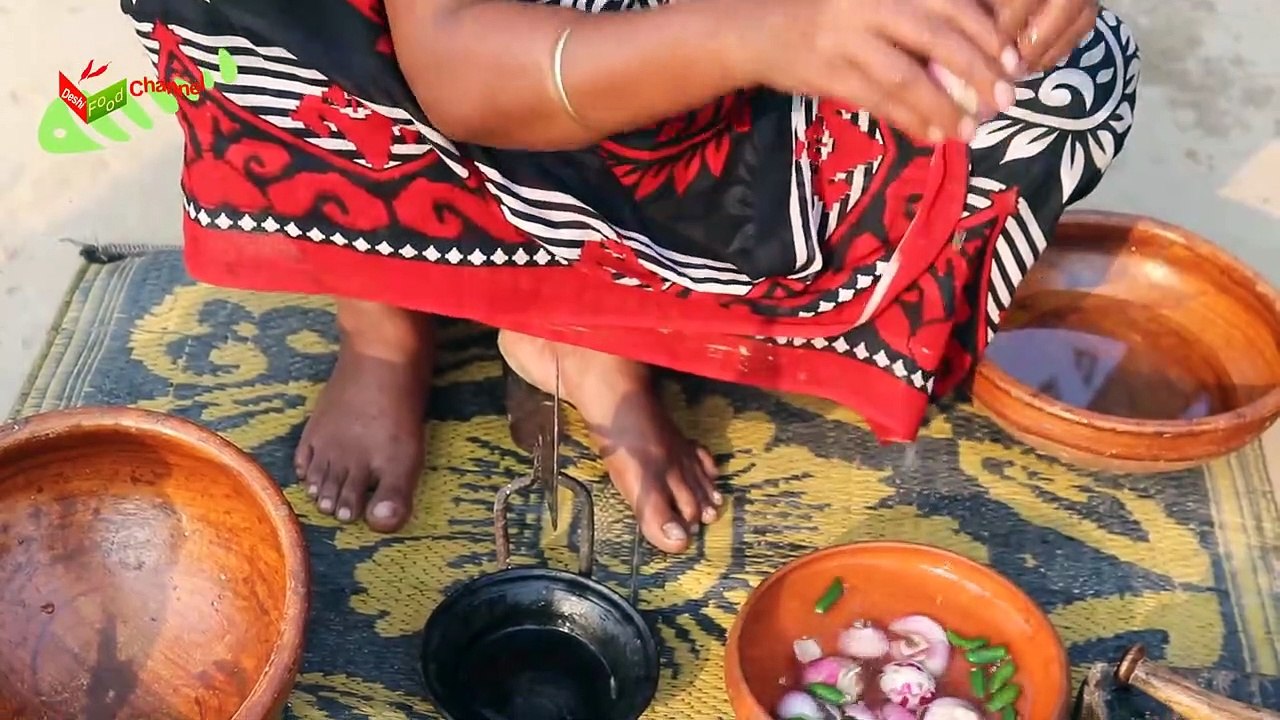 Delicious Alu Porota Recipe Farm Fresh Potato Recipe Village Style Aloo Paratha Cooking Village Food