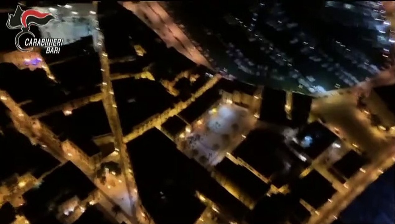 Puglia: operazione “Knockout”, arrestate 7 persone per armi e droga. Alcuni indagati collegati al clan Carbone-Gallone di Trinitapoli - VIDEO