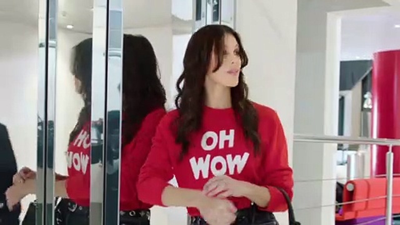 Découvrez la nouvelle campagne télé de Cherie FM pour l'émission “Chérie Lunch” avec Iris Mittenaere, diffusée du lundi au vendredi de 12h à 13h