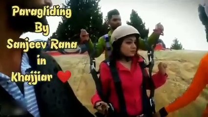 Viral Video of Paragliding Girl || Paragliding gone wrong Of Girl || Land Kara Do Bhaiyya ||Screaming || laughs